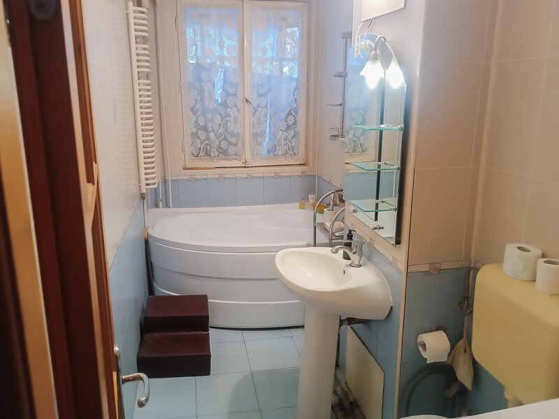 Piata Sud - MegaImage Orizont